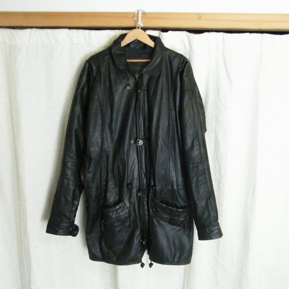 Mens Leather Coat XL size, pre owned condition, Made in Mexico by Edarly
